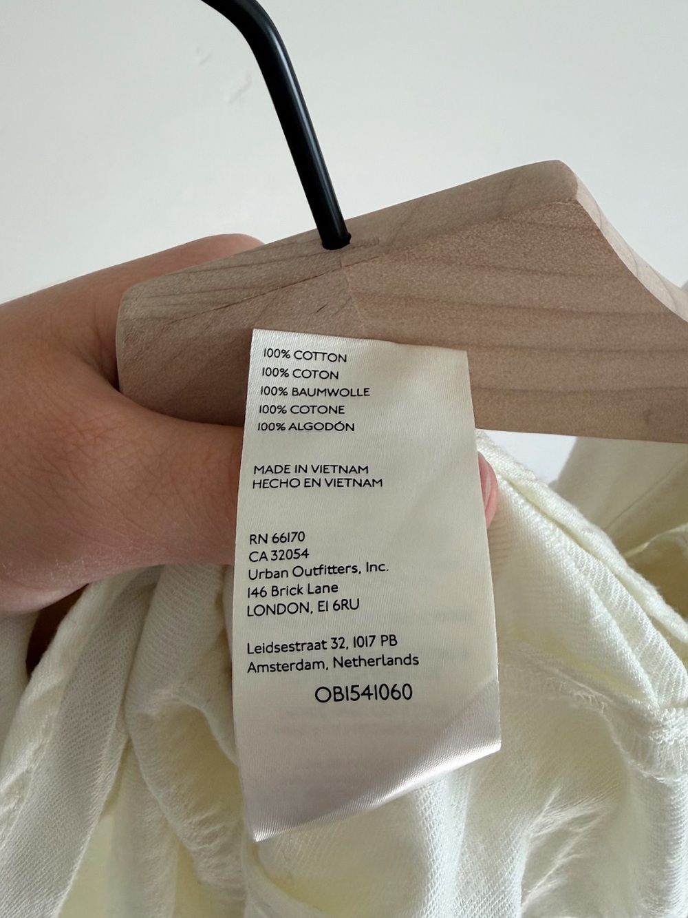 Pilcro Tie-Back Shrunken Button-Up Shirt - Picture 11 of 11